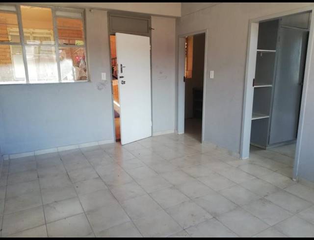 1 BEDROOM PROPERTY TO RENT IN YEOVILLE